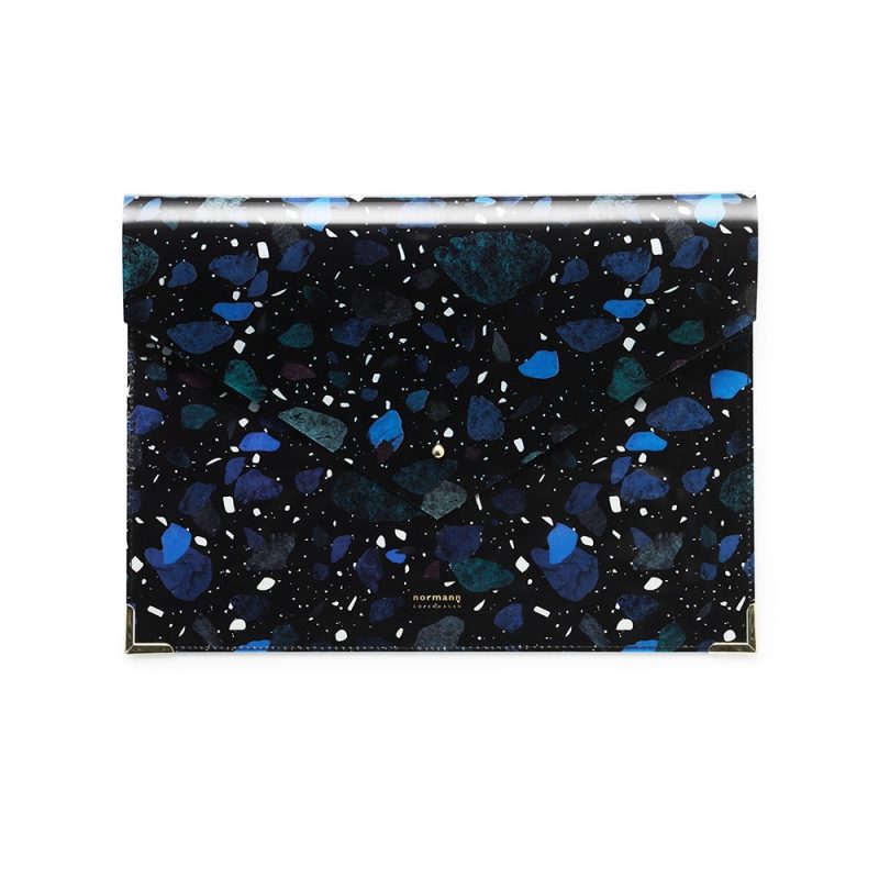 ENVELOPE FOLDER