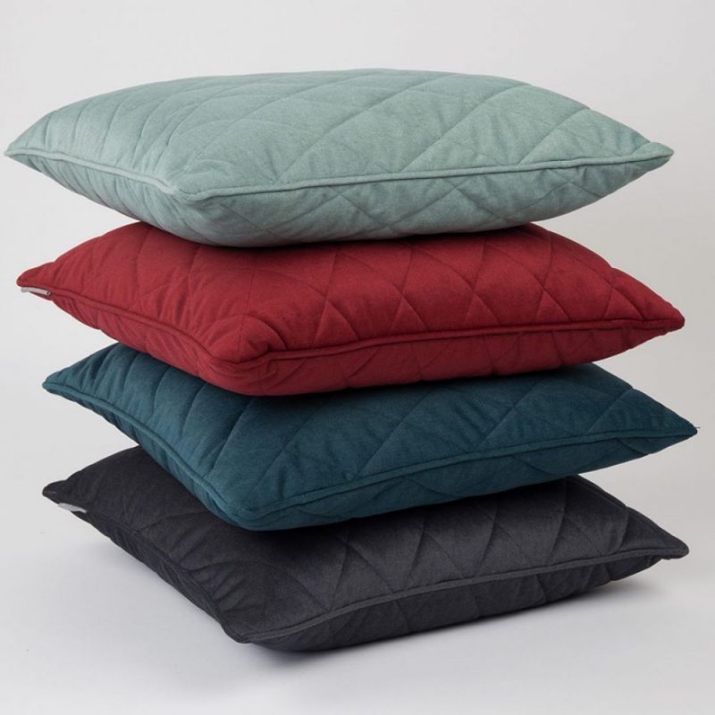 DIAMOND PILLOW