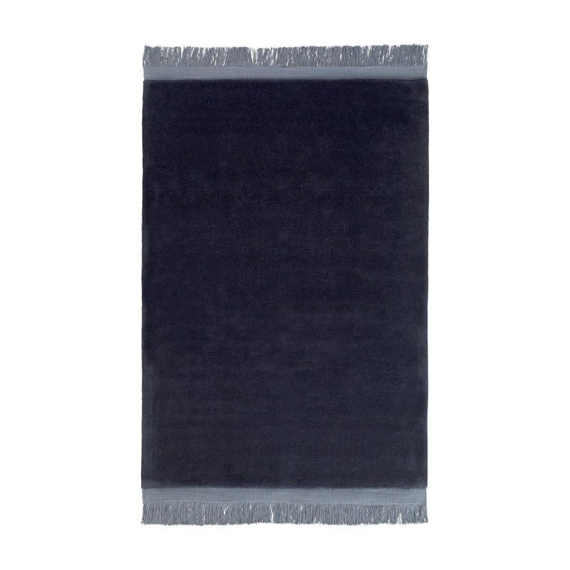RAW RUG