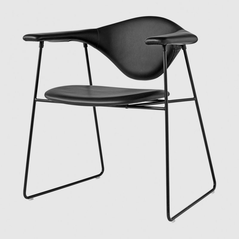 MASCULO DINING CHAIR - Sledge base